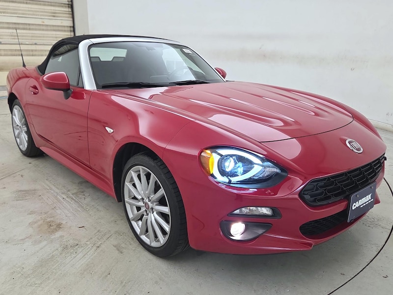 2018 Fiat 124 Spider Lusso