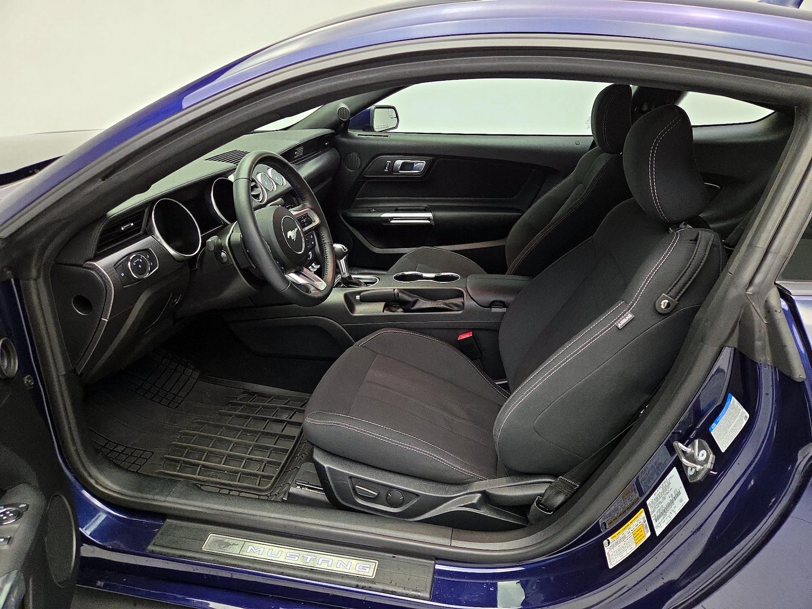 Power Seat(s) & Side Airbags