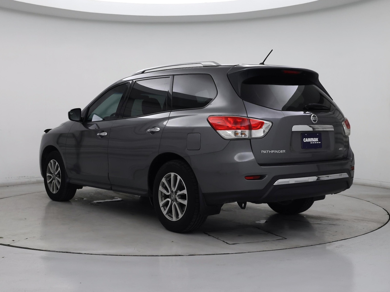2015 Nissan Pathfinder S - Photo 3