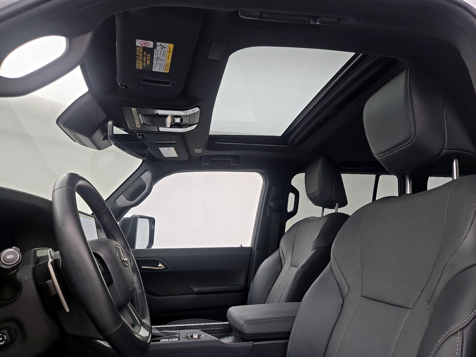 Sunroof(s) & Overhead Airbags