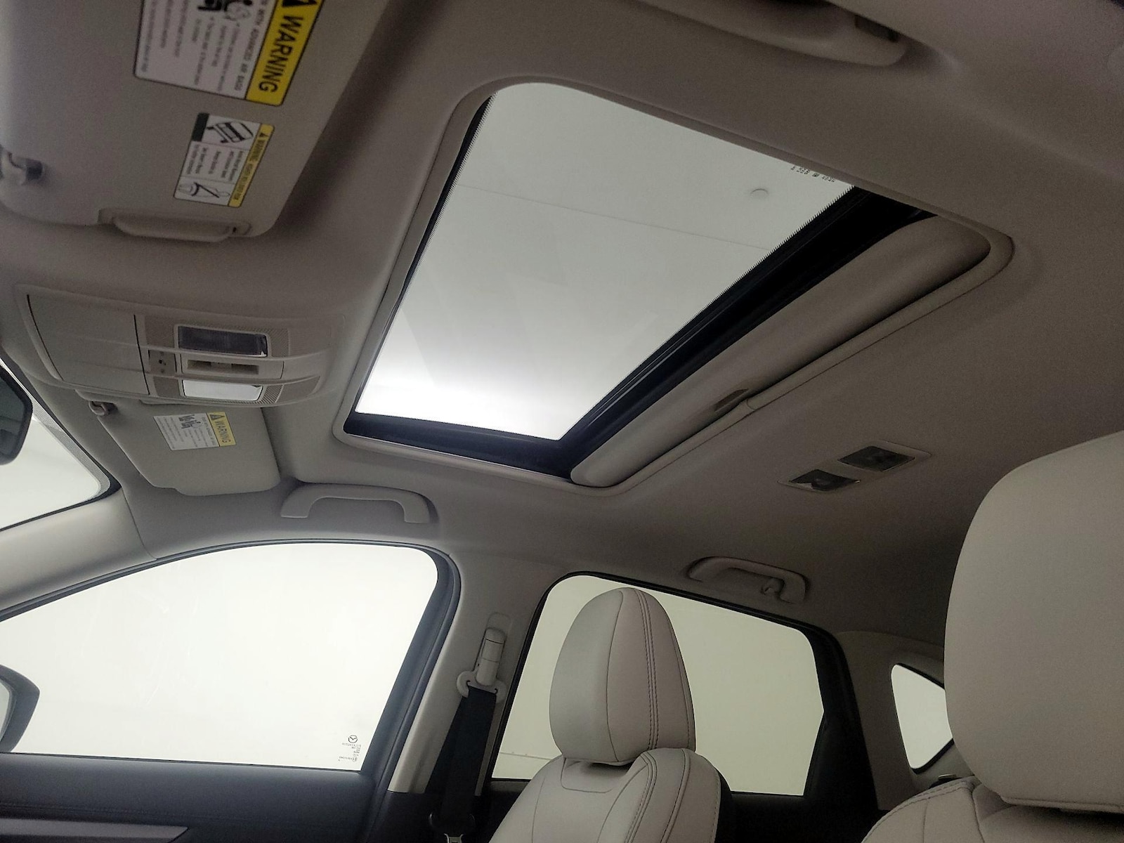 Sunroof(s) & Overhead Airbags