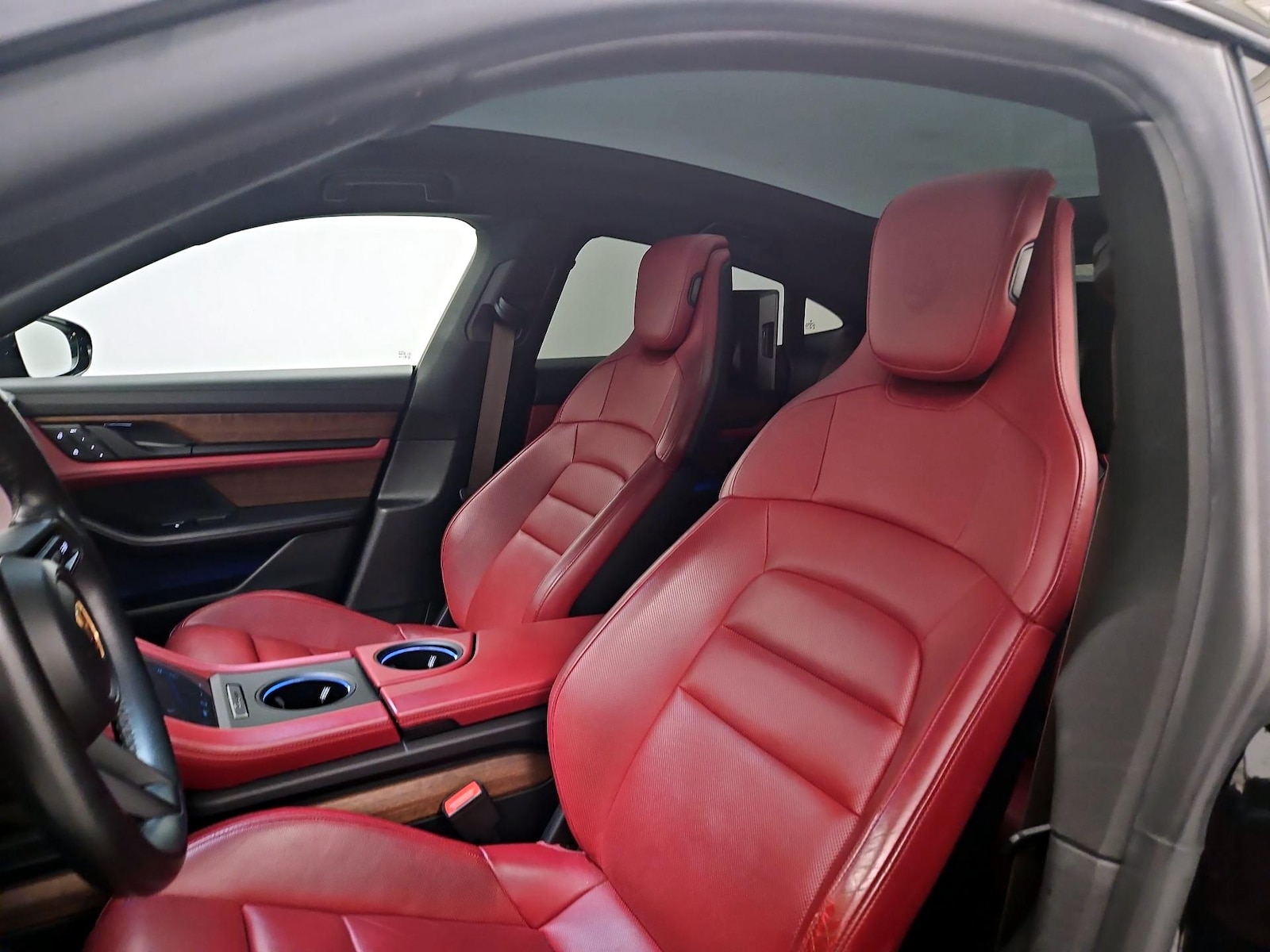 Skylight(s) & Overhead Airbags