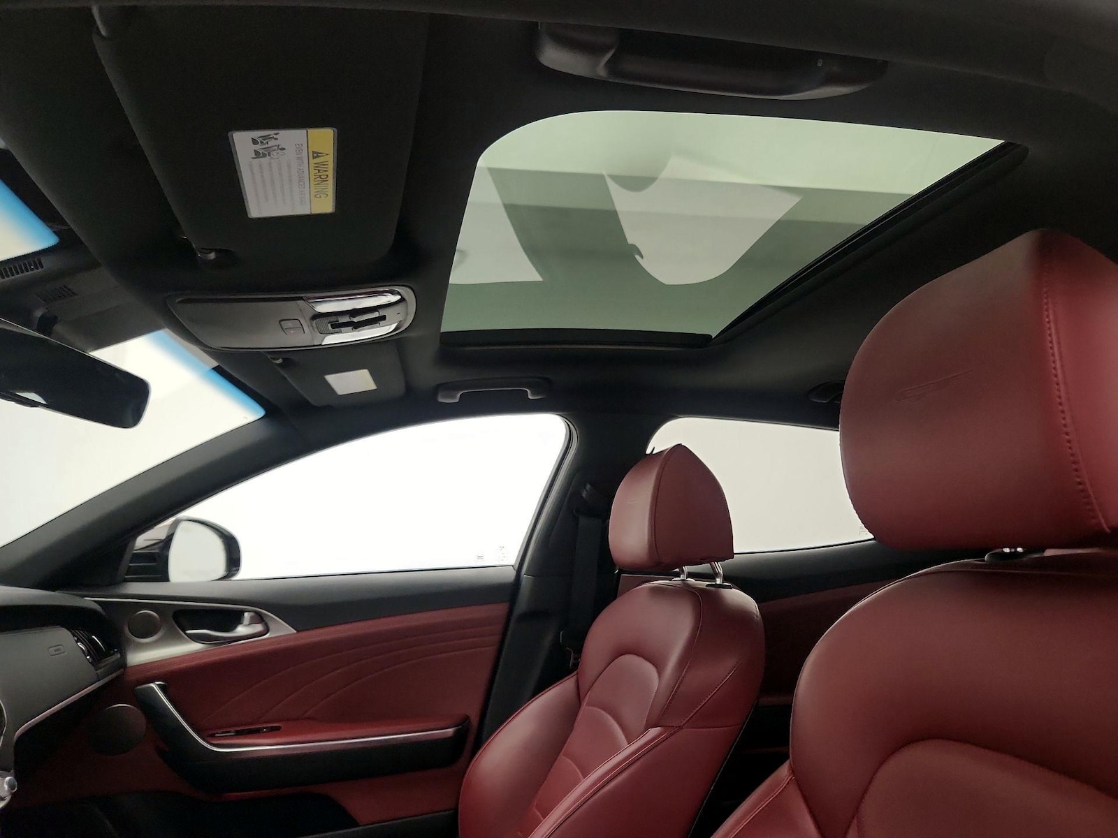 Sunroof(s) & Overhead Airbags