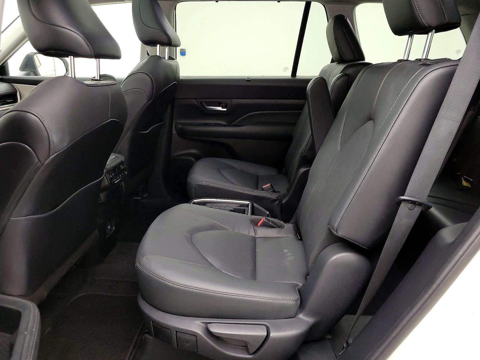 Rear Air Conditioning