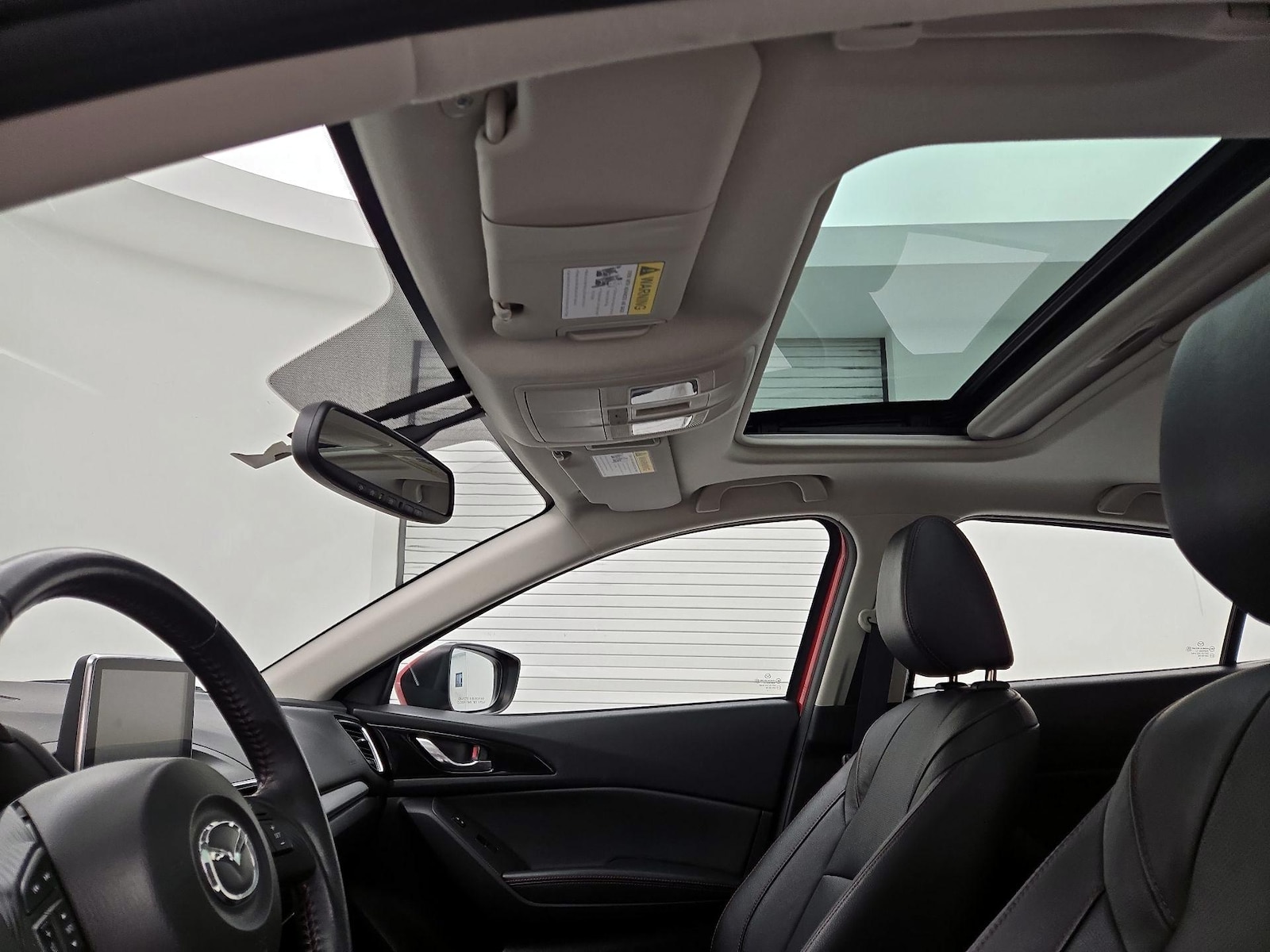 Sunroof(s) & Overhead Airbags