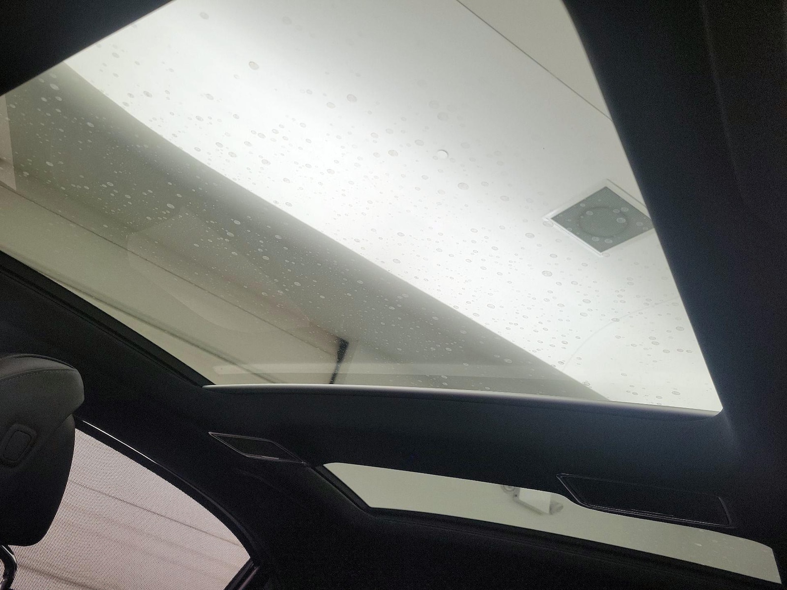 Skylight(s) & Overhead Airbags