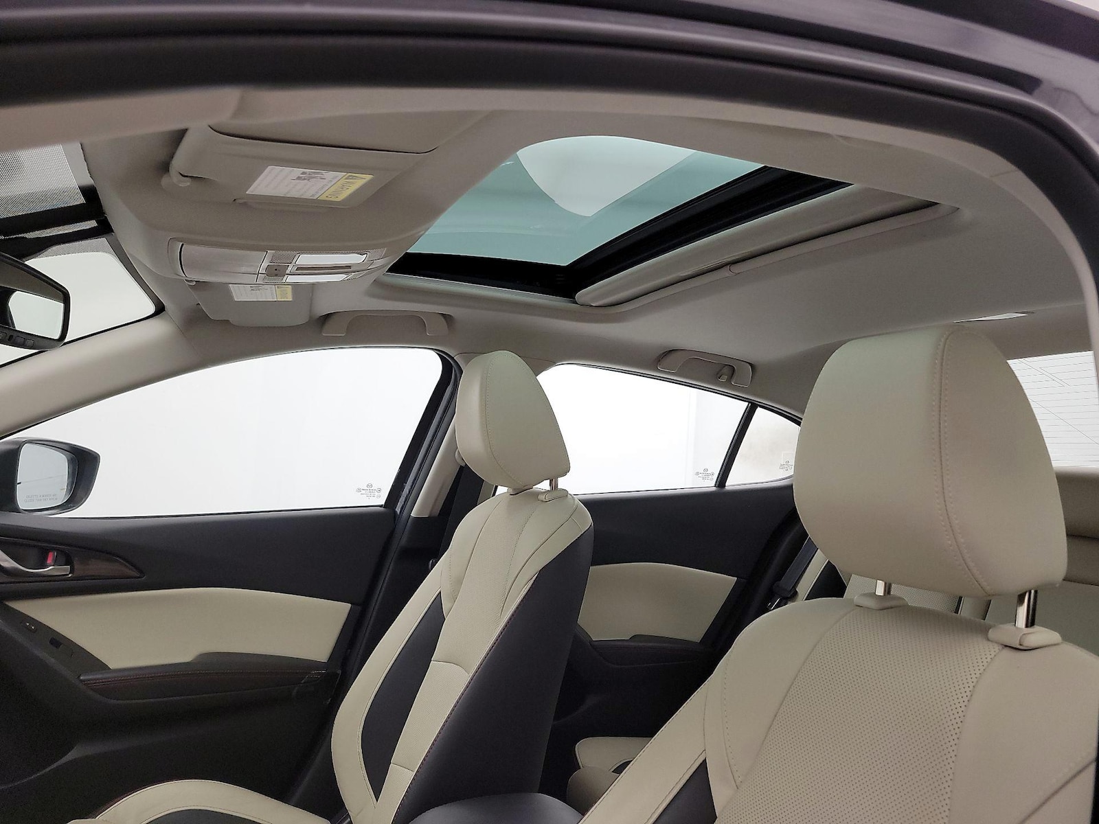 Sunroof(s) & Overhead Airbags