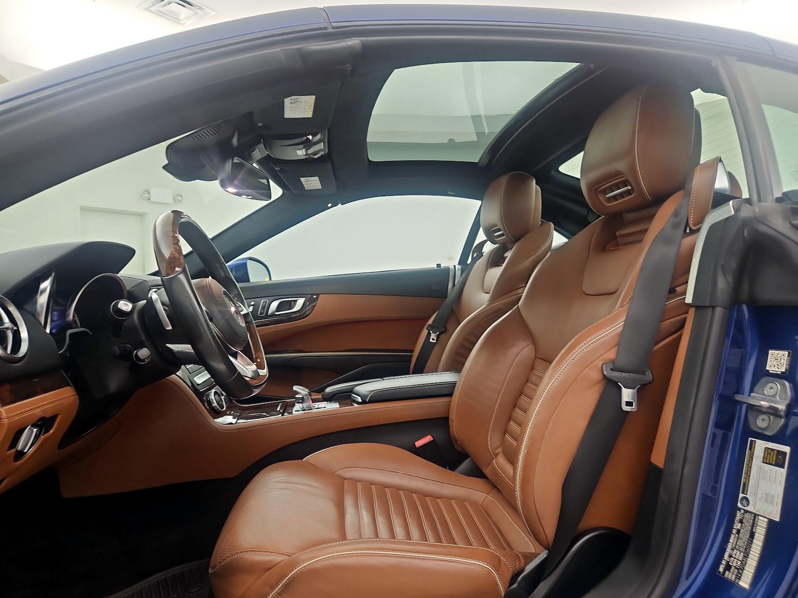 Skylight(s) & Overhead Airbags