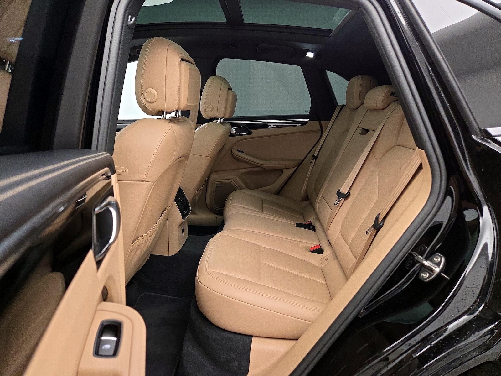 Rear Air Conditioning