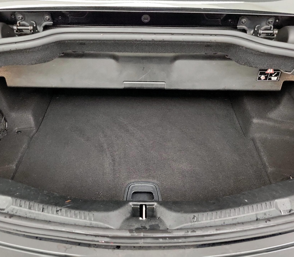 Trunk/Cargo (Seats Up)