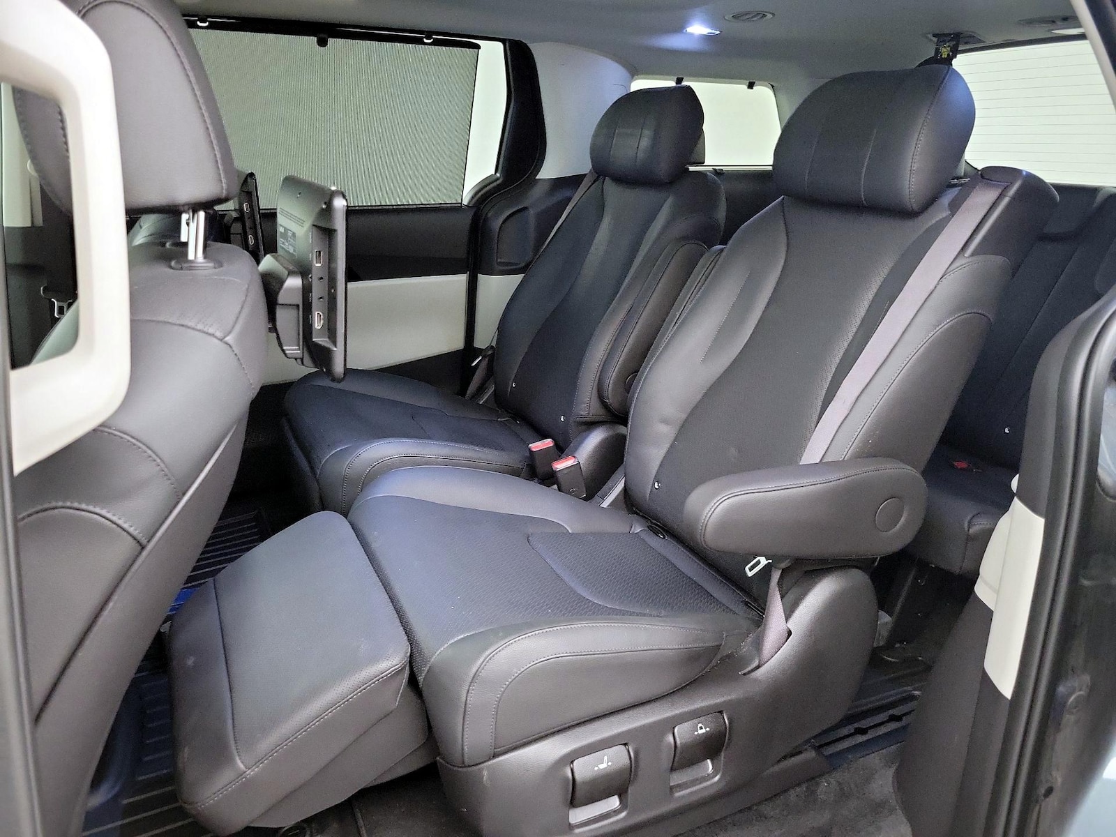 Rear Air Conditioning