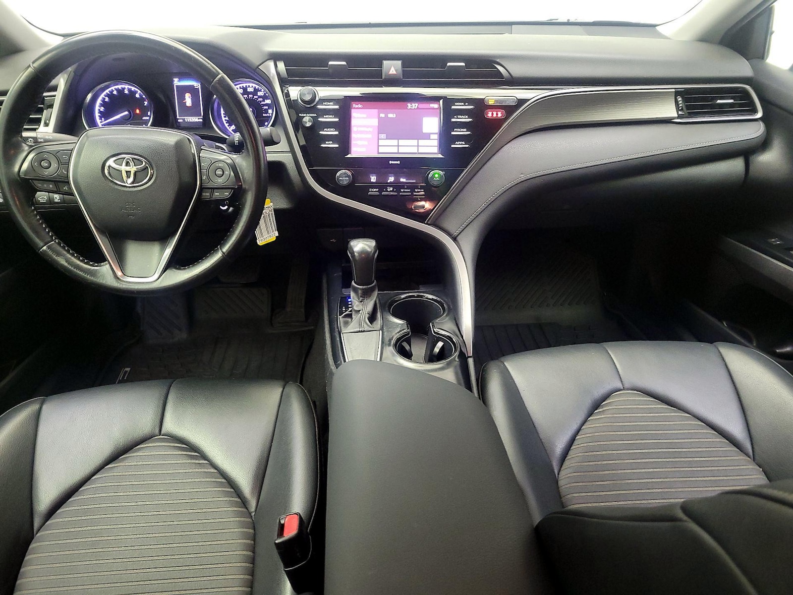 Apple CarPlay® & Android Auto™