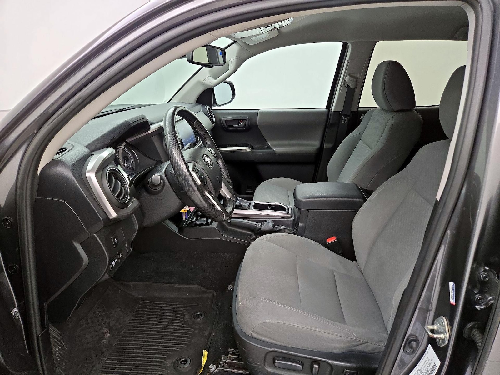 Power Seat(s) & Side Airbags