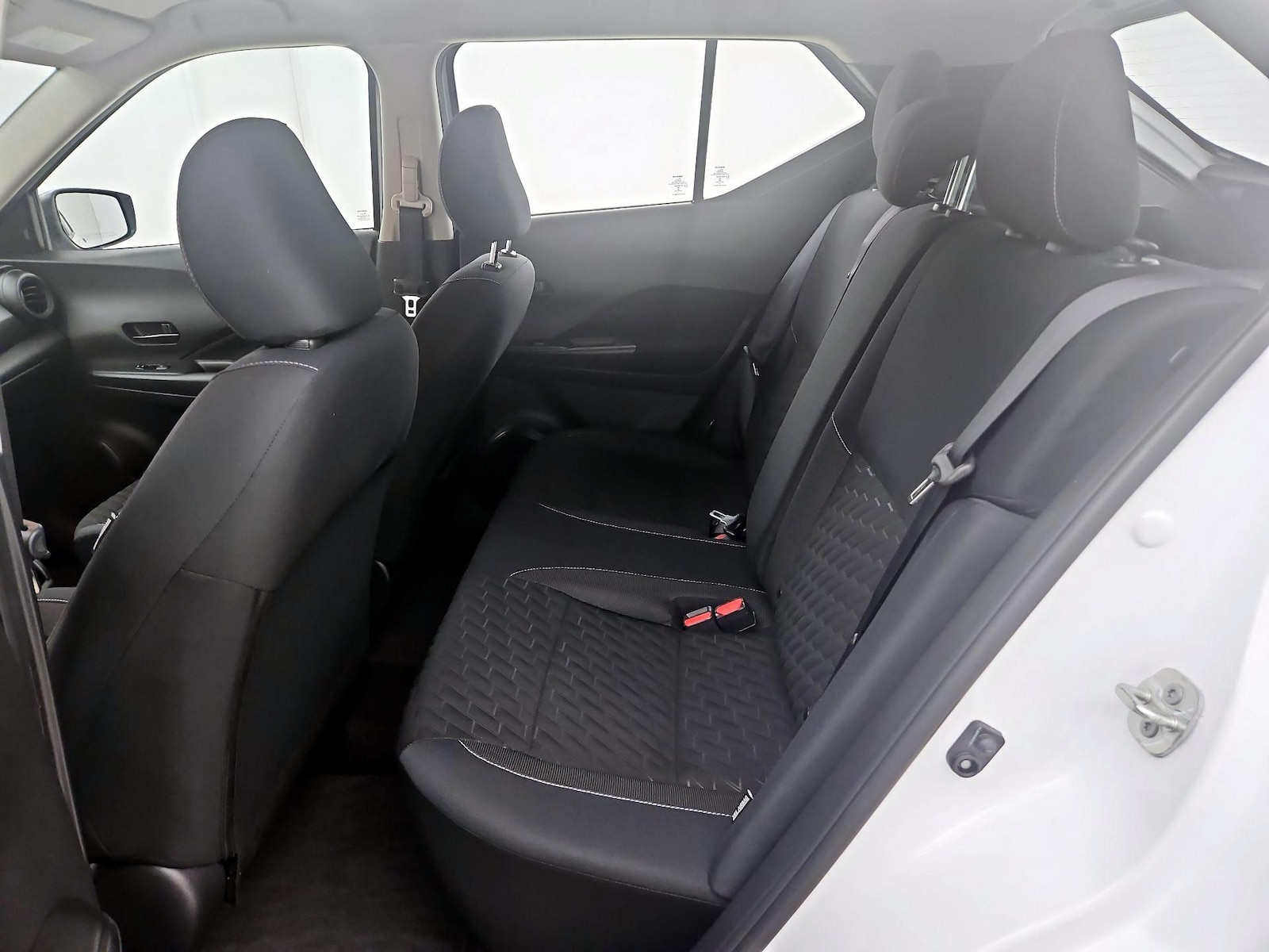 2022 Nissan Kicks S - Photo 20