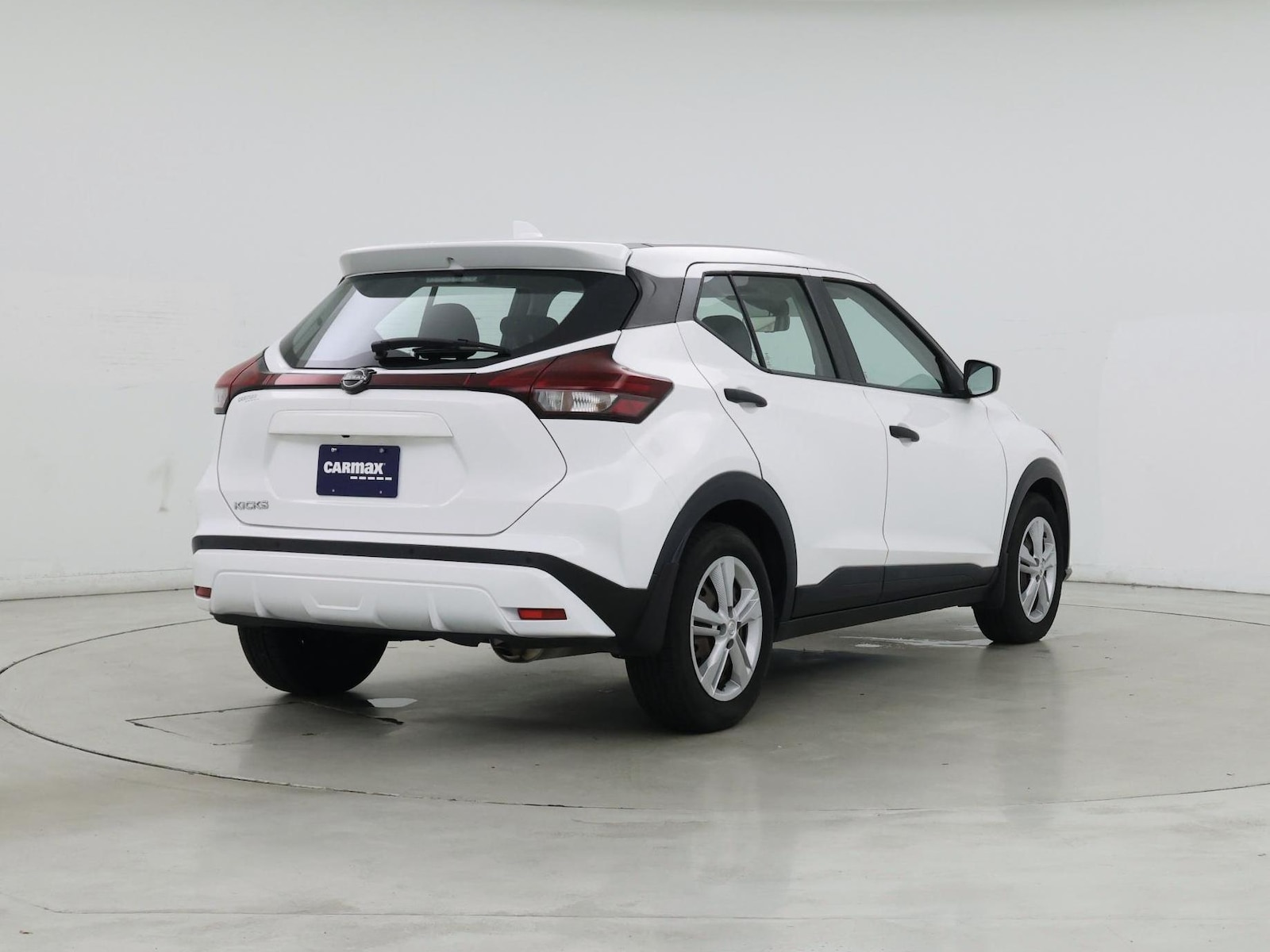 2022 Nissan Kicks S - Photo 9