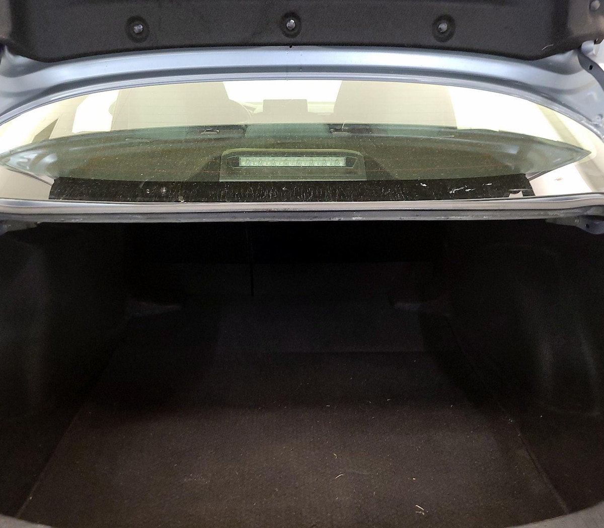 Trunk/Cargo (Seats Up)