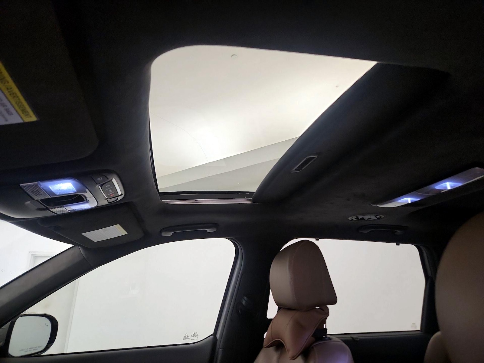 Sunroof(s) & Skylight(s)