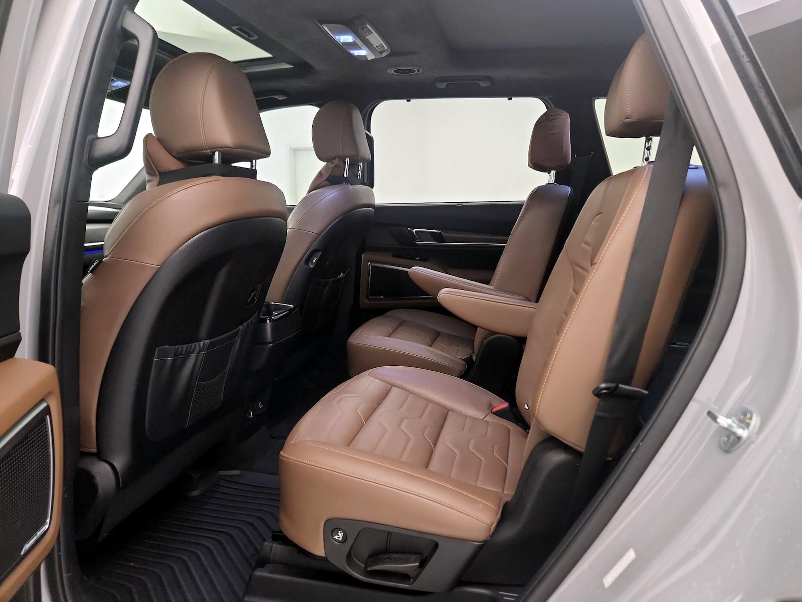 Rear Air Conditioning