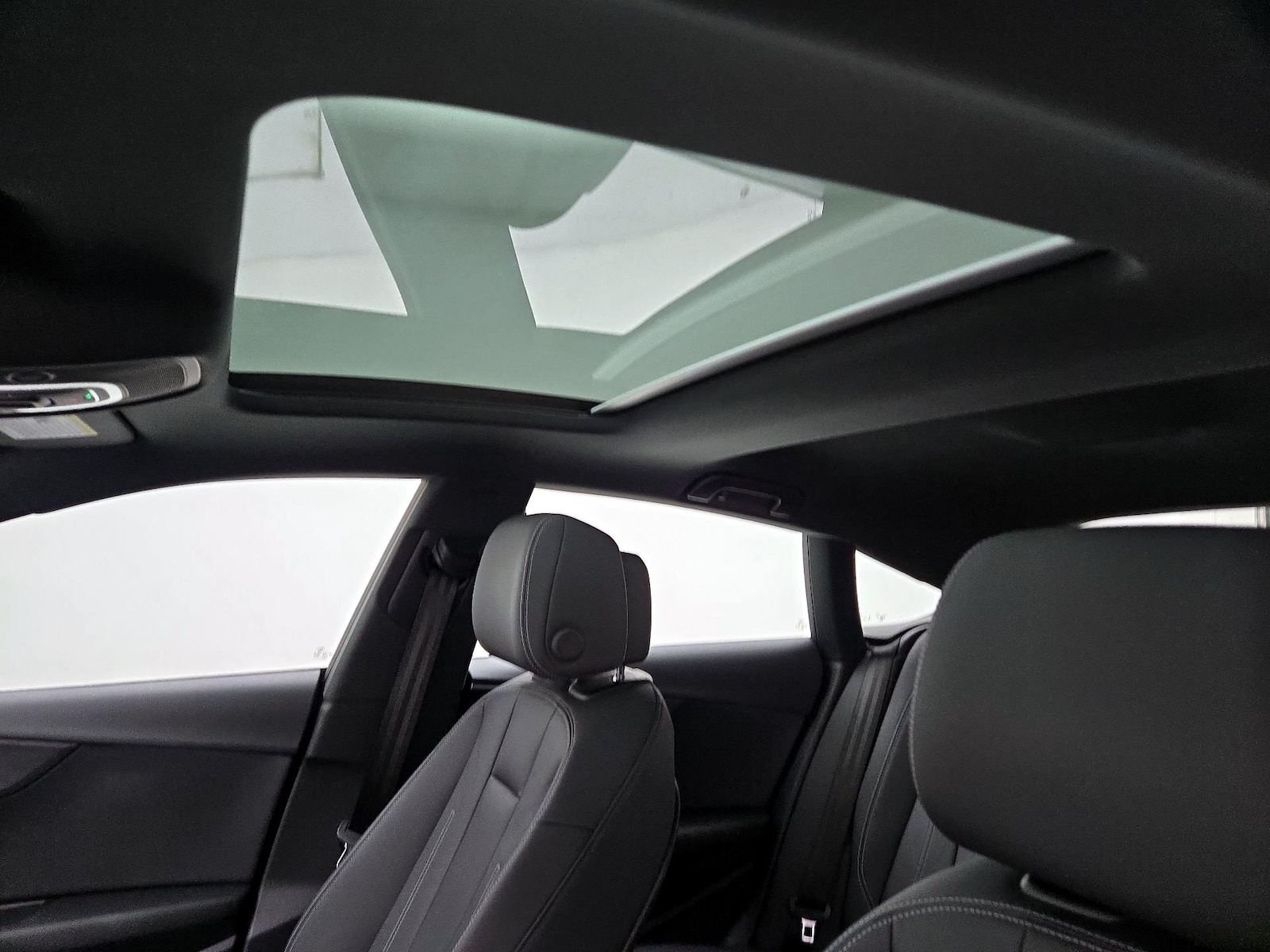 Panoramic Sunroof