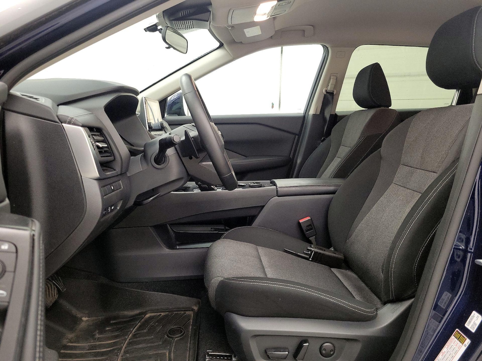 Power Seat(s) & Side Airbags