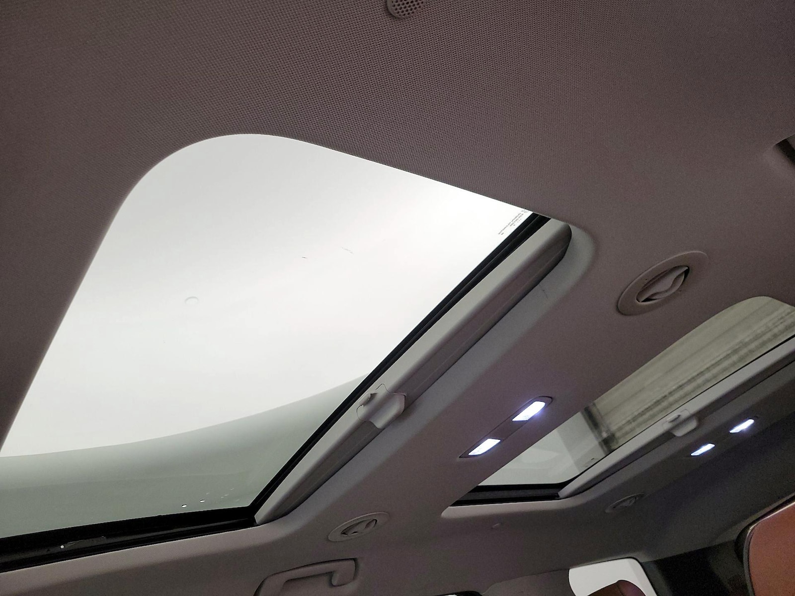 Sunroof(s) & Skylight(s)