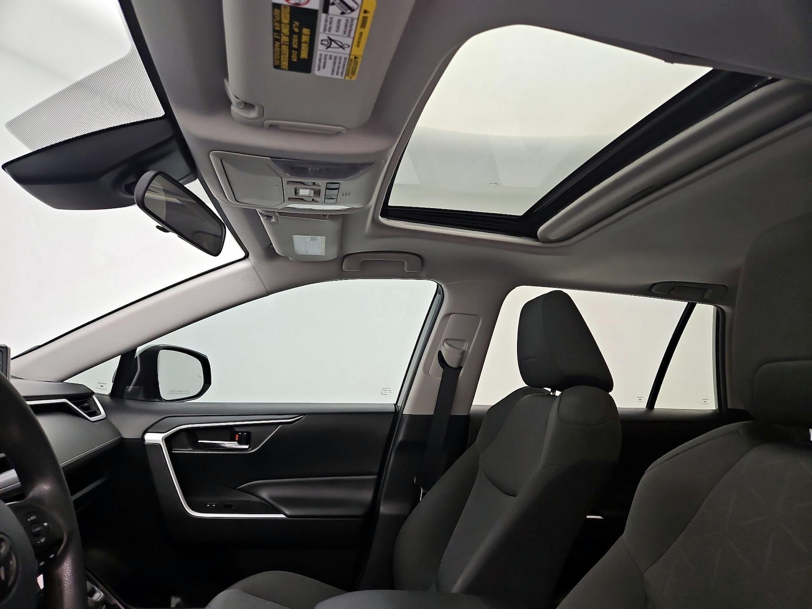 Sunroof(s) & Overhead Airbags