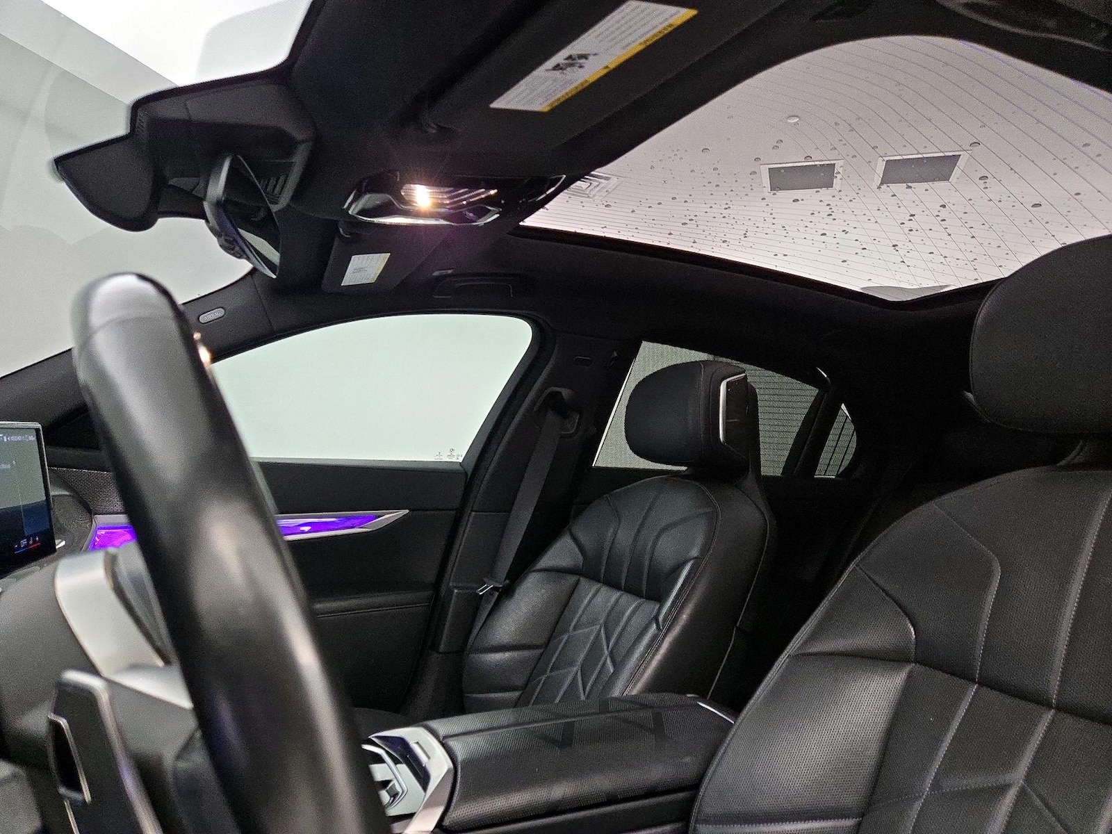 Skylight(s) & Overhead Airbags