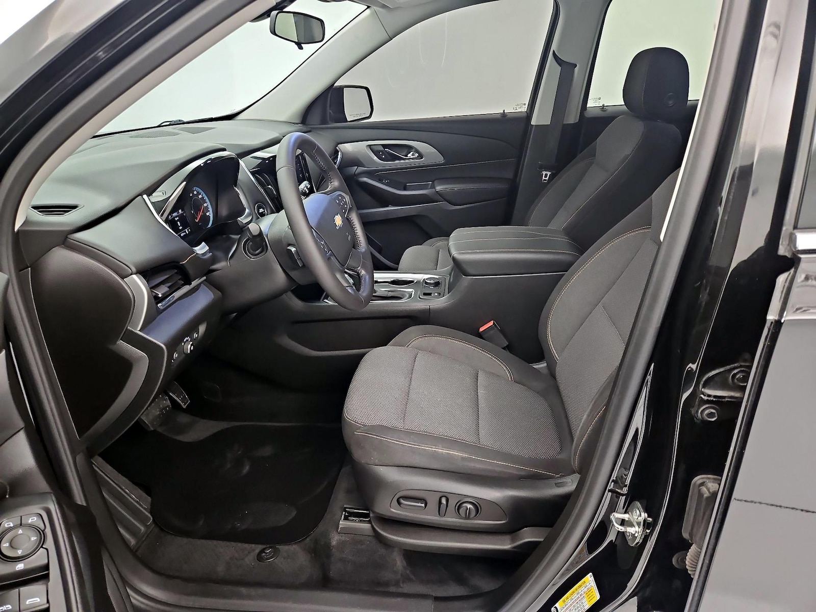 Power Seat(s) & Side Airbags