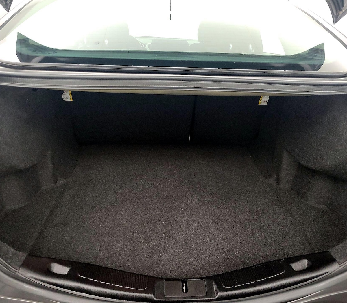 Trunk/Cargo (Seats Up)