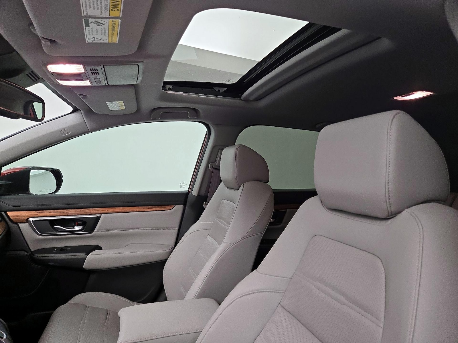 Sunroof(s) & Overhead Airbags