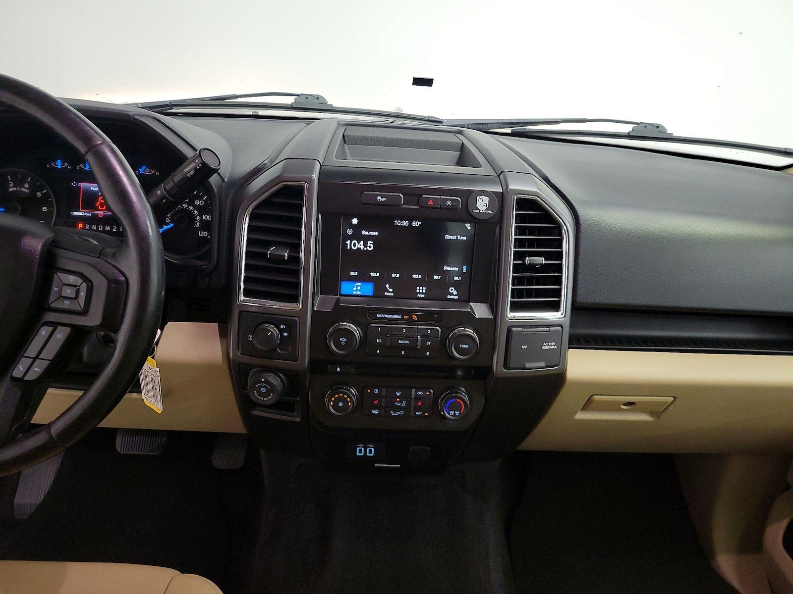 Apple CarPlay® & Android Auto™