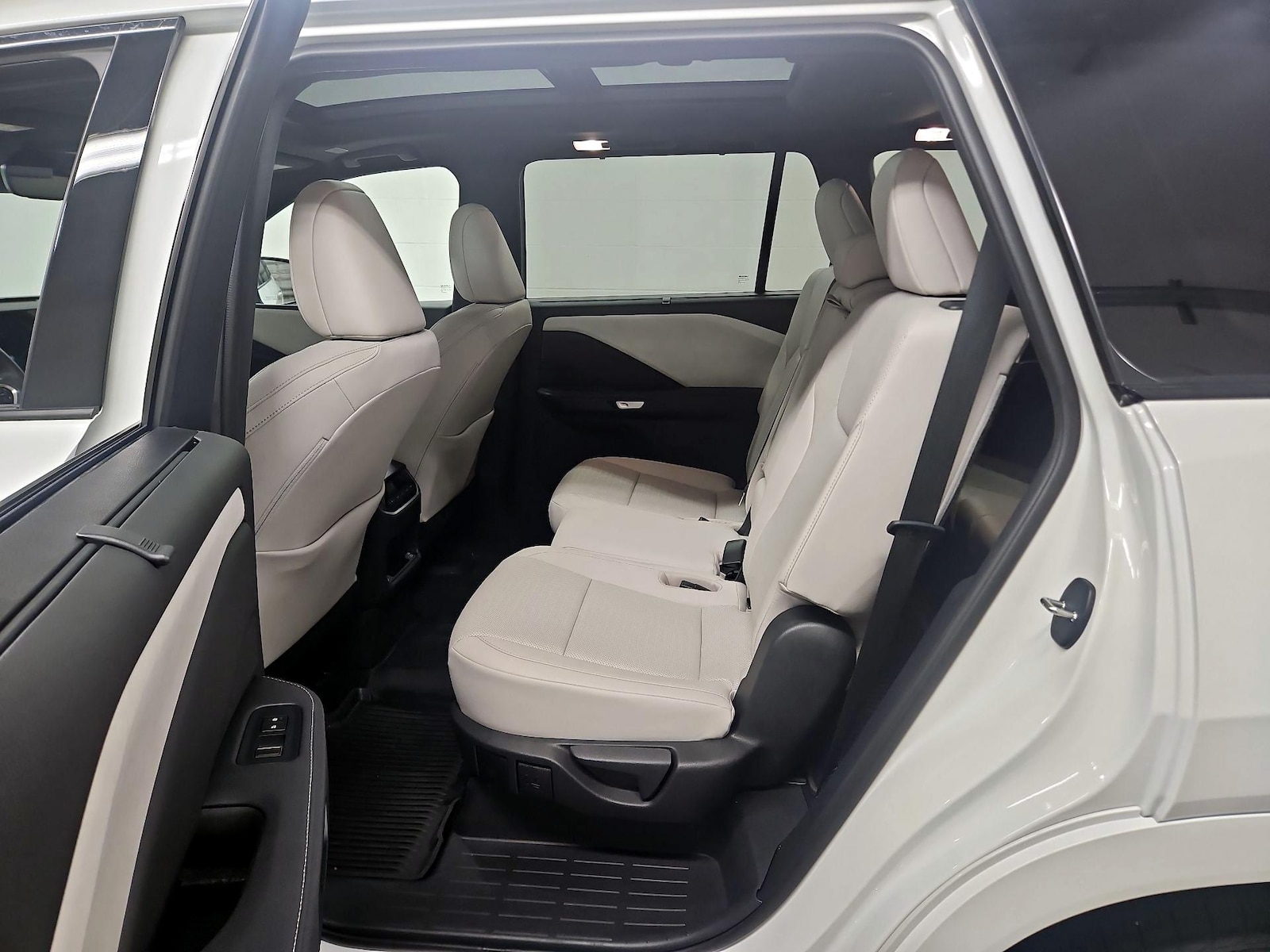 Rear Air Conditioning