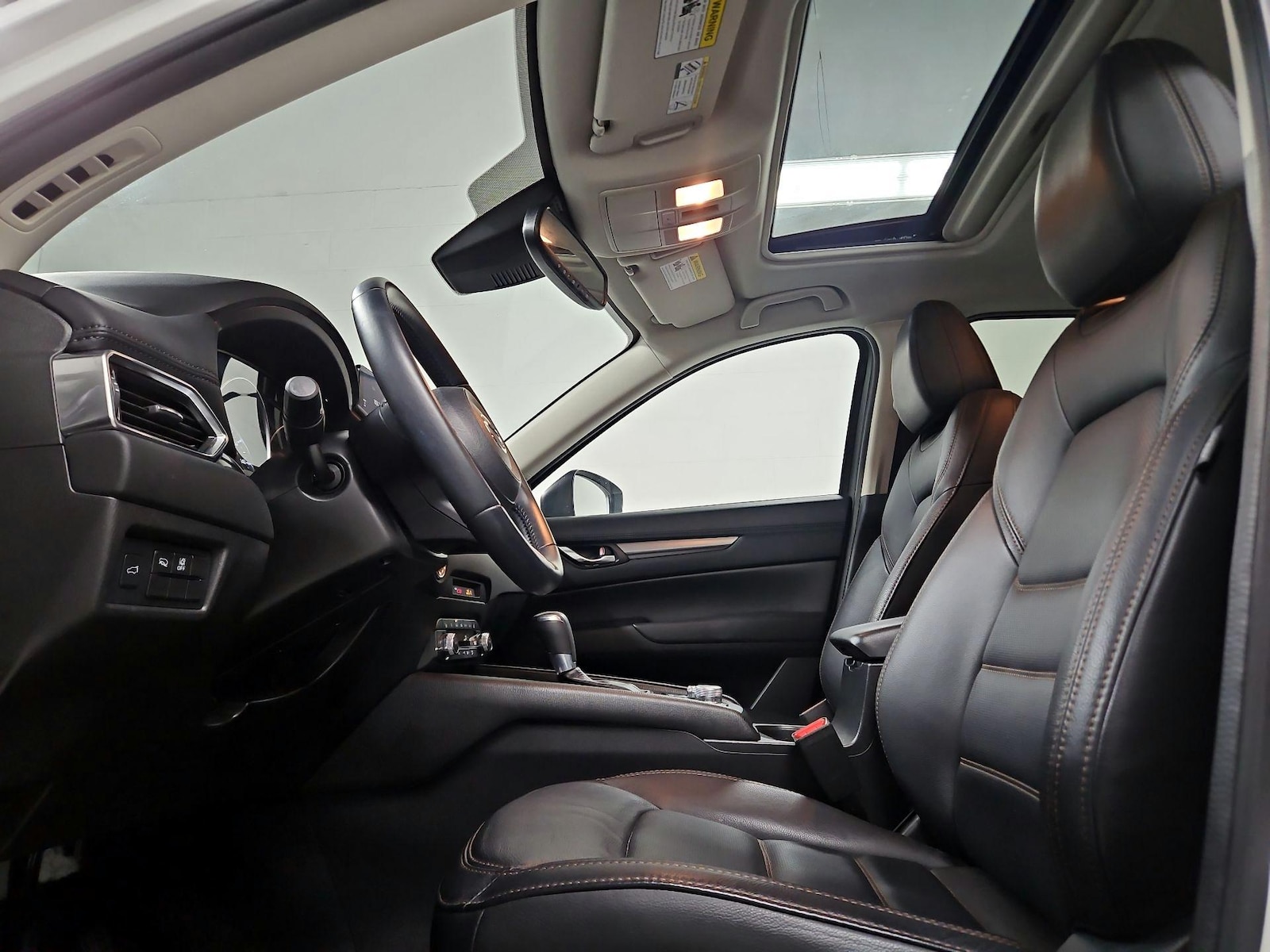 Sunroof(s) & Overhead Airbags