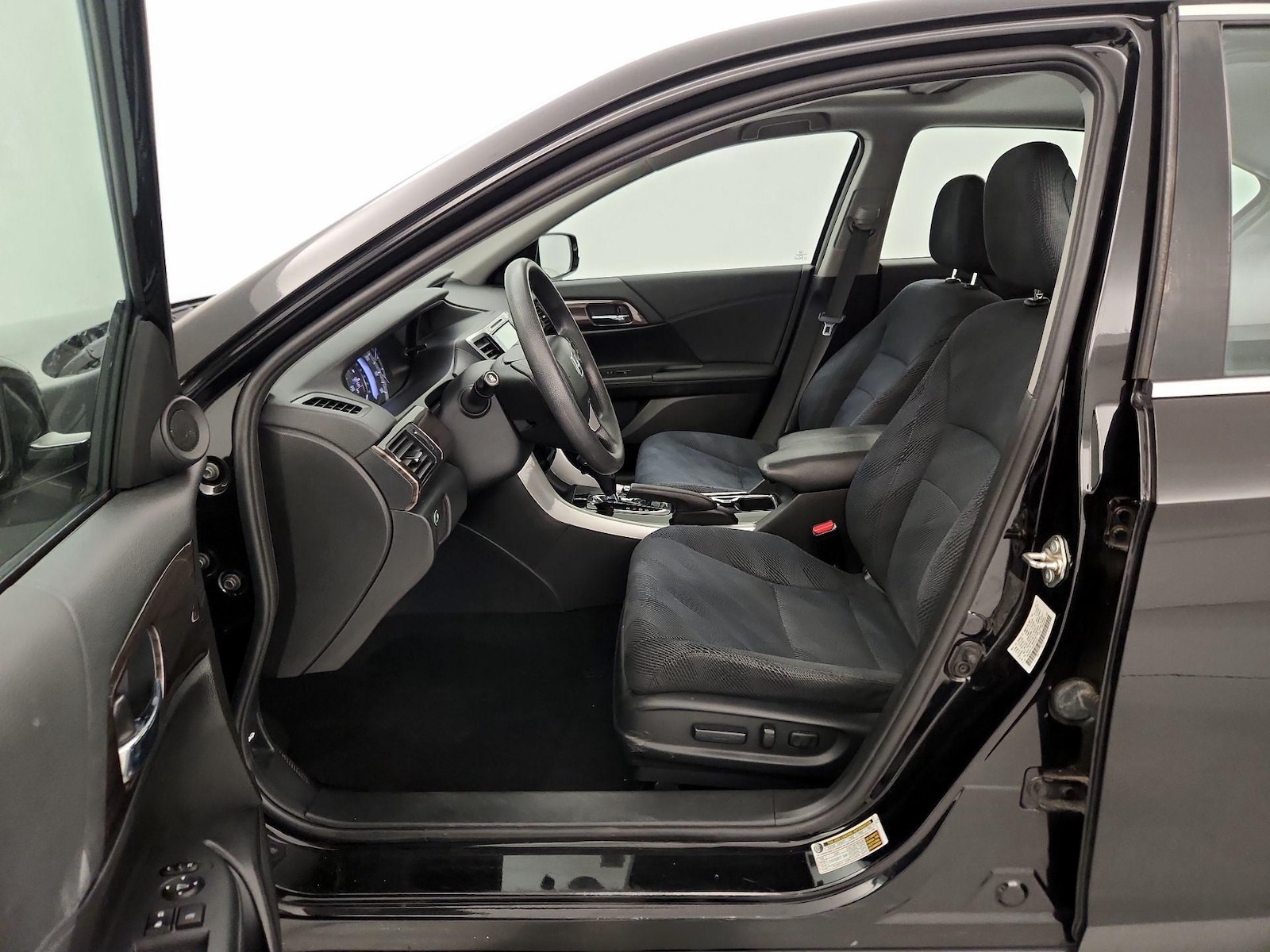 Power Seat(s) & Side Airbags