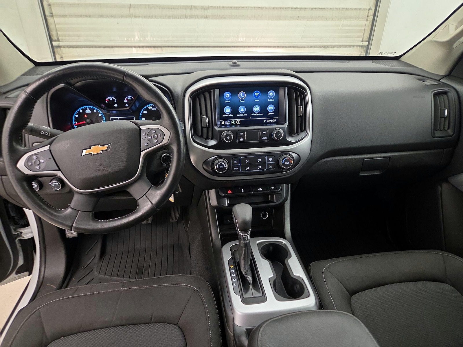 Apple CarPlay® & Android Auto™