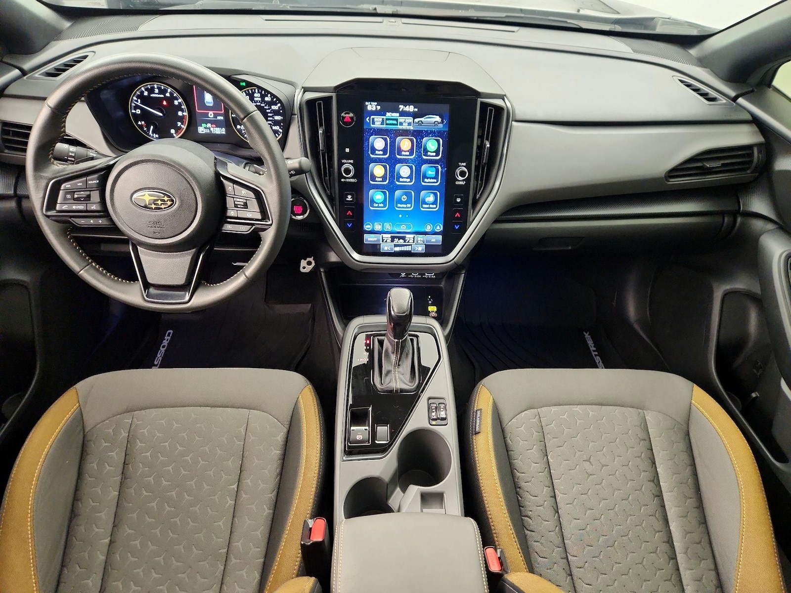 Apple CarPlay® & Android Auto™