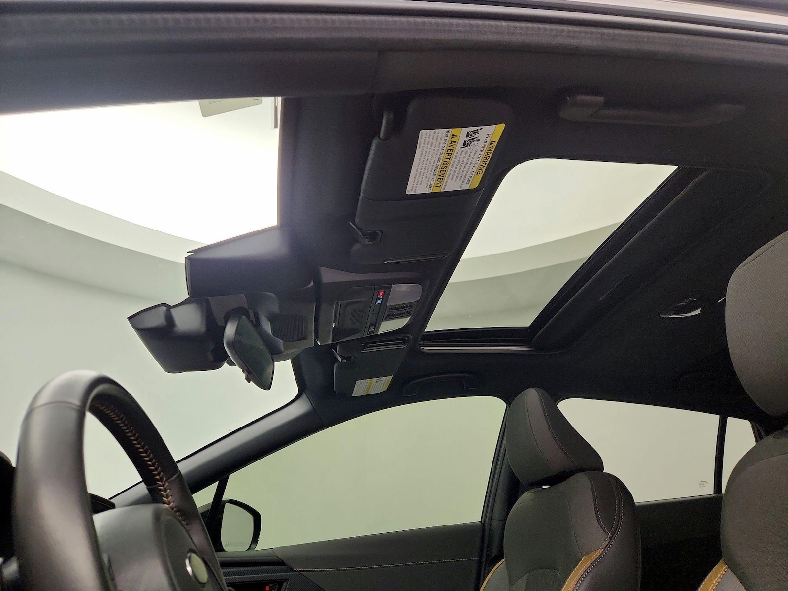 Sunroof(s) & Overhead Airbags
