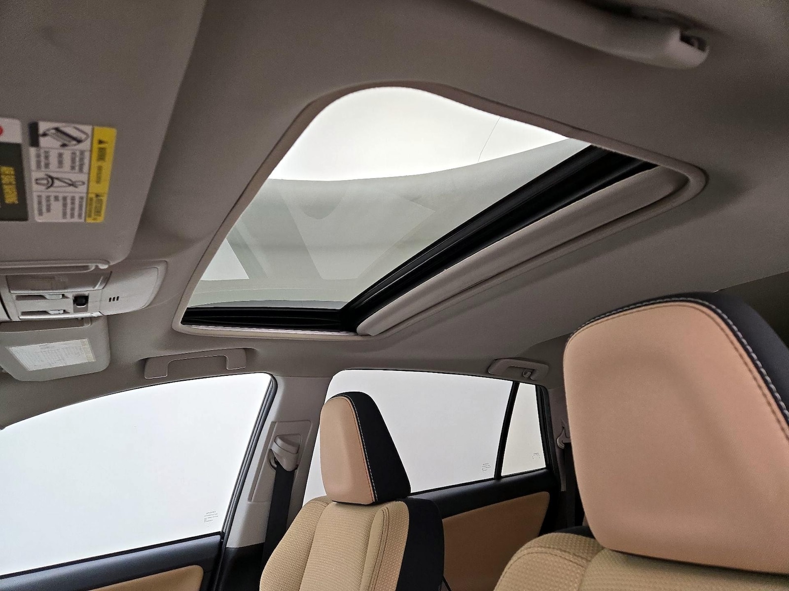 Sunroof(s) & Overhead Airbags
