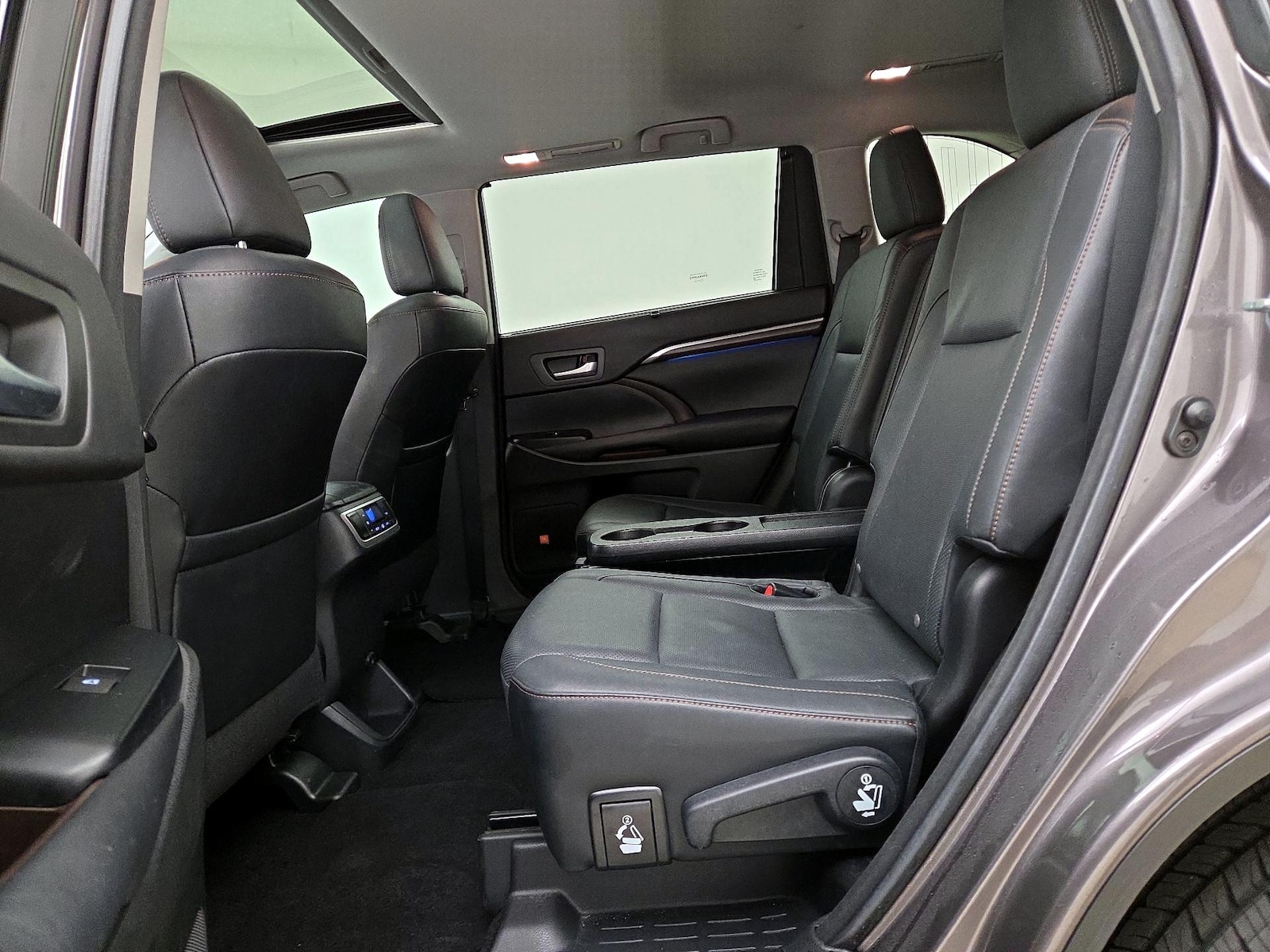 Rear Air Conditioning
