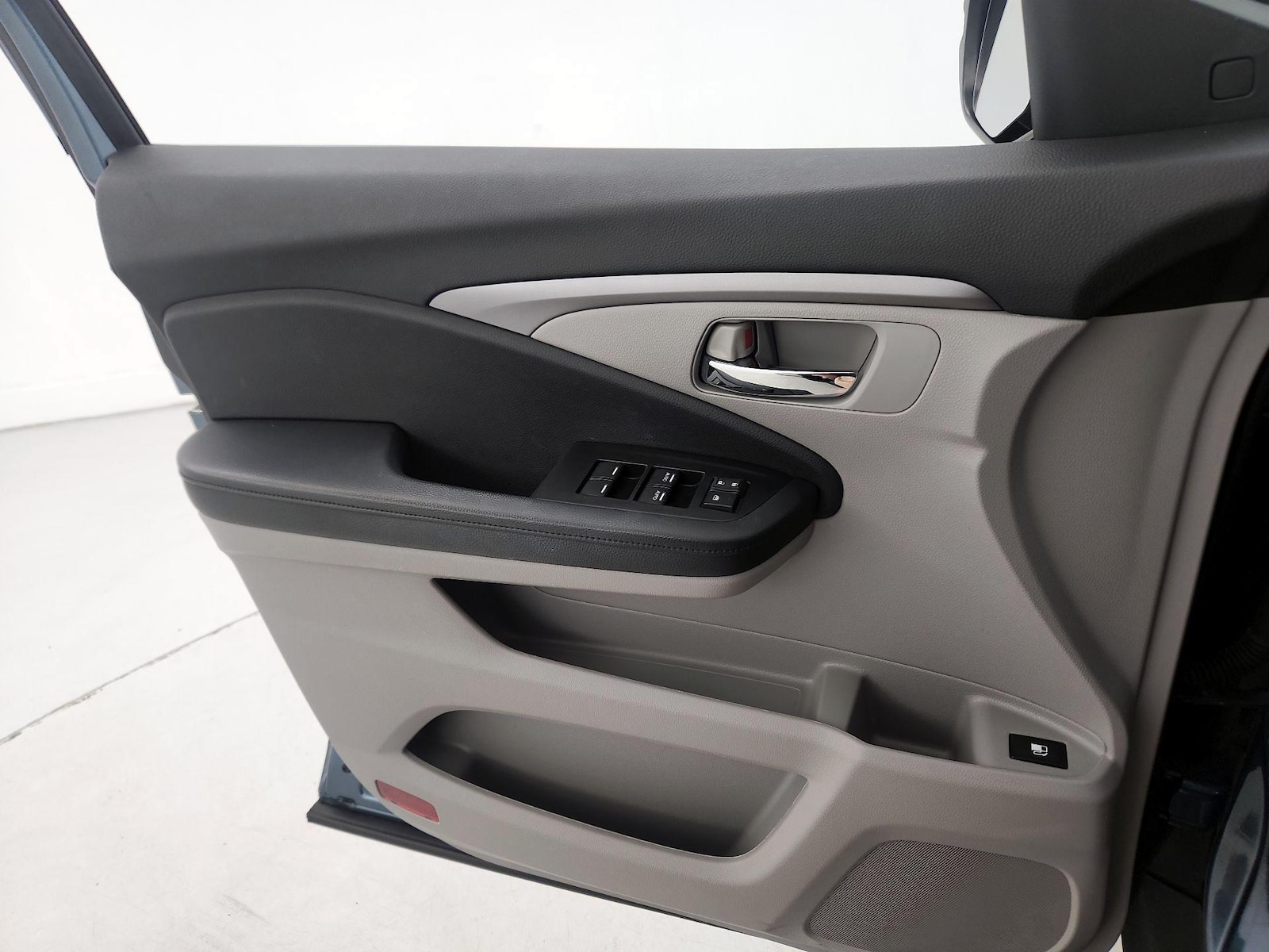 2021 Honda Pilot EX - Photo 13