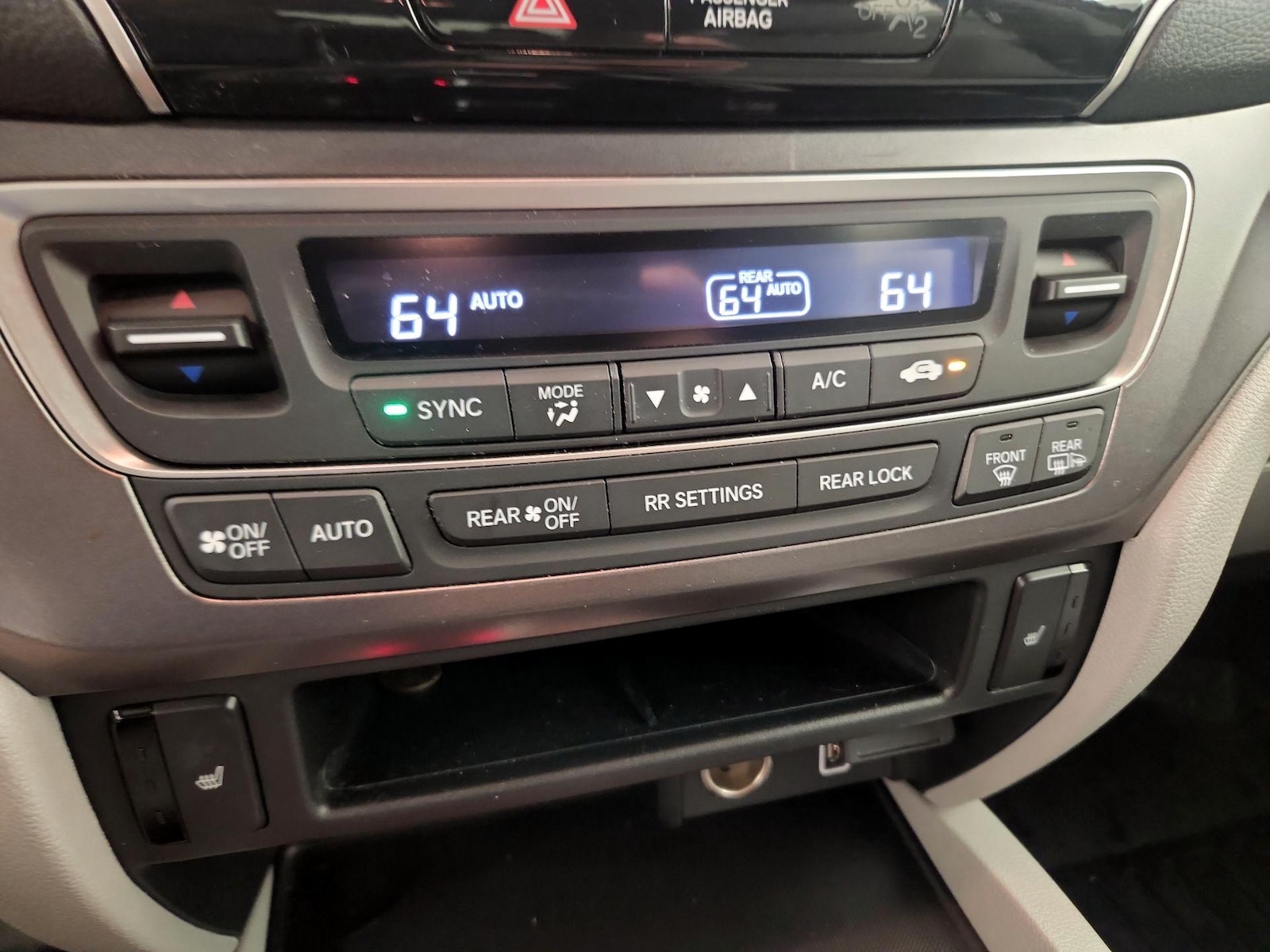 2021 Honda Pilot EX - Photo 17