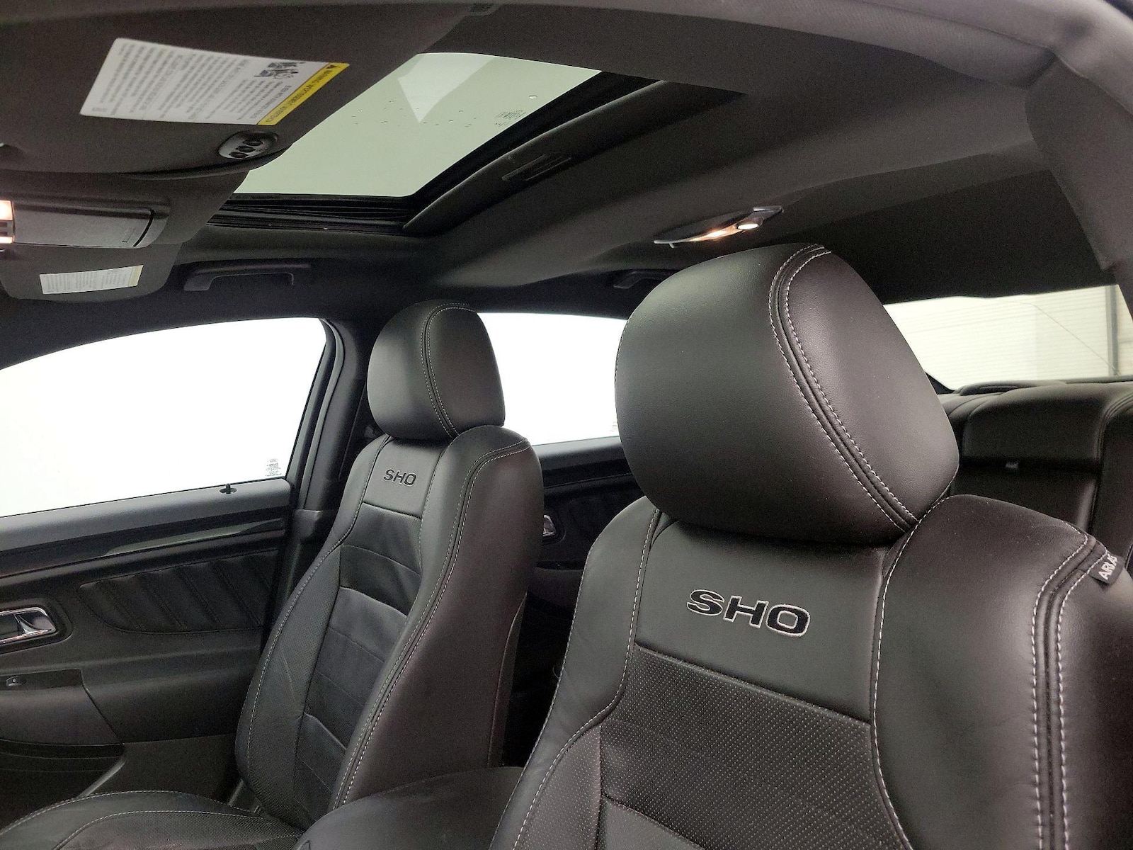 Sunroof(s) & Overhead Airbags