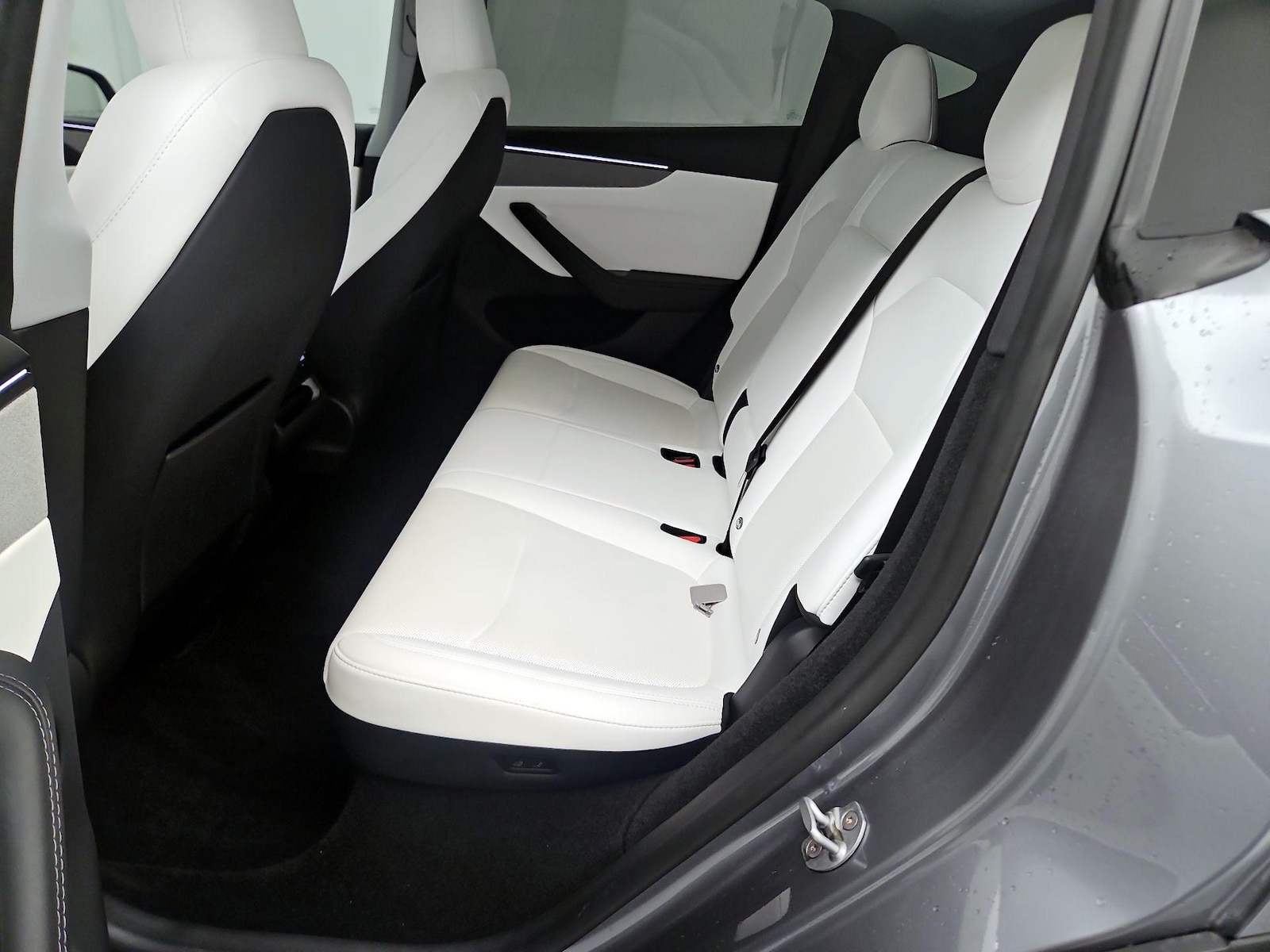 Rear Air Conditioning
