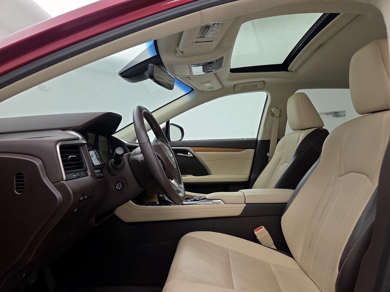 Sunroof(s) & Overhead Airbags