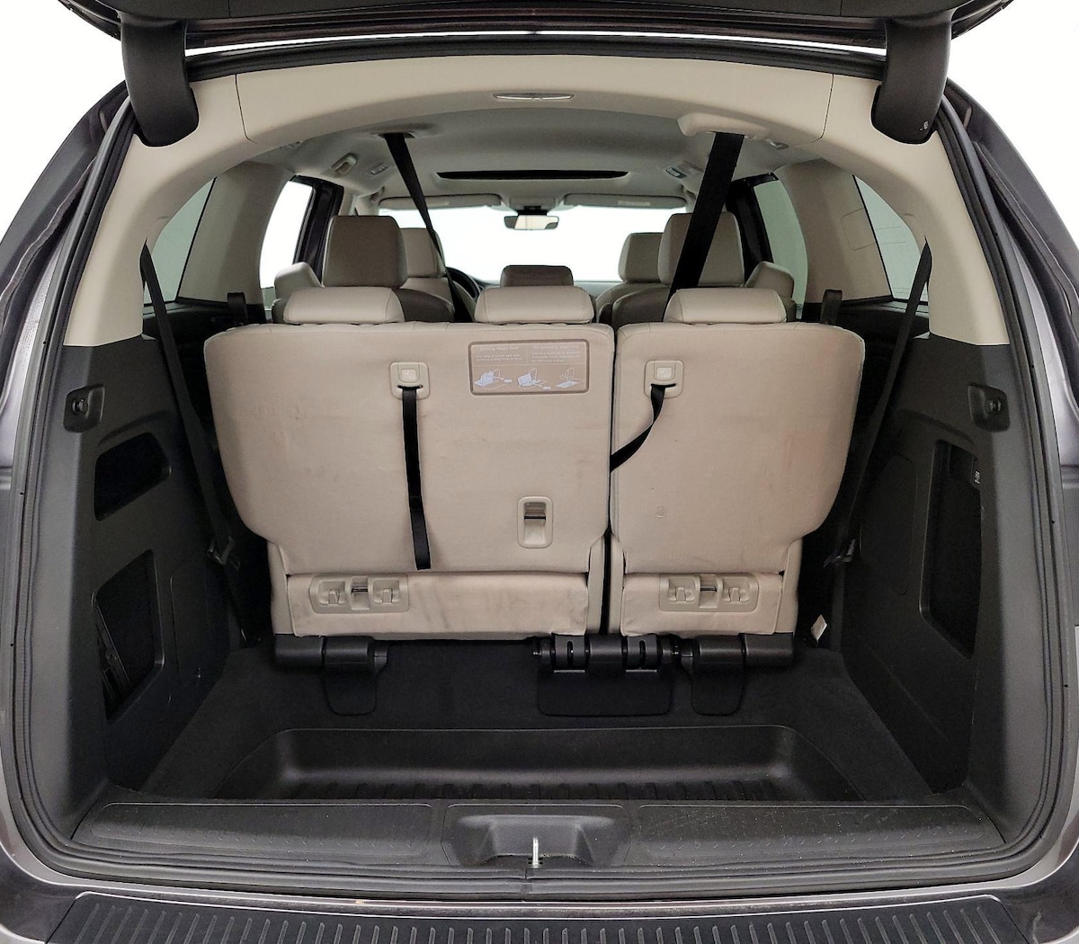 Trunk/Cargo (Seats Up)