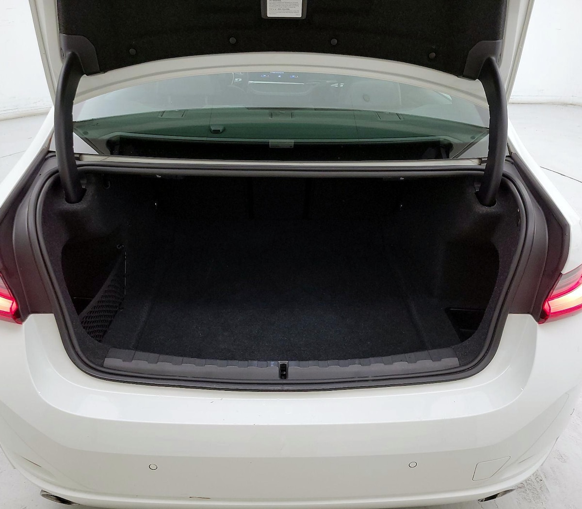 Trunk/Cargo (Seats Up)