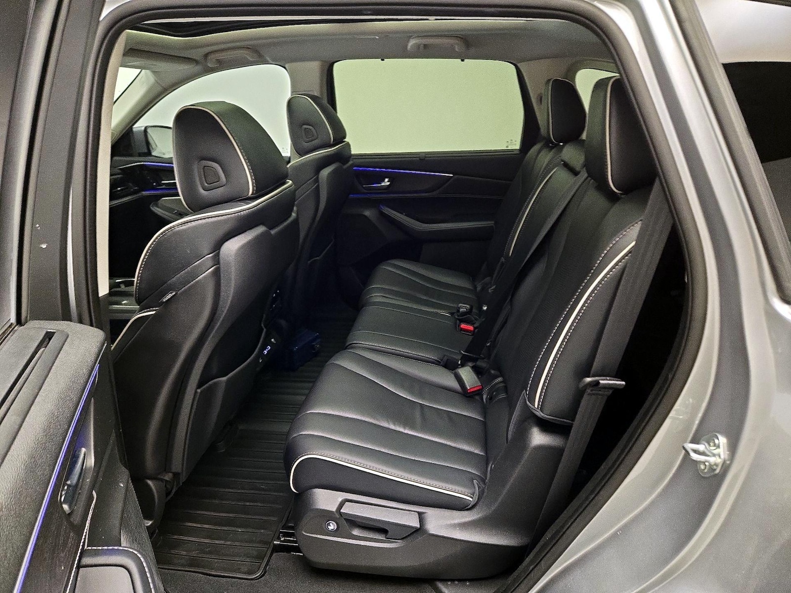 Rear Air Conditioning