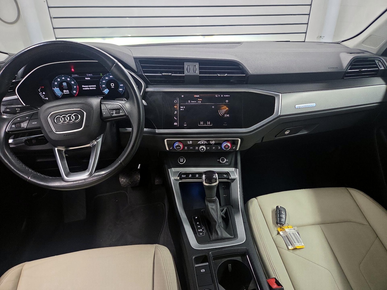 Apple CarPlay® & Android Auto™