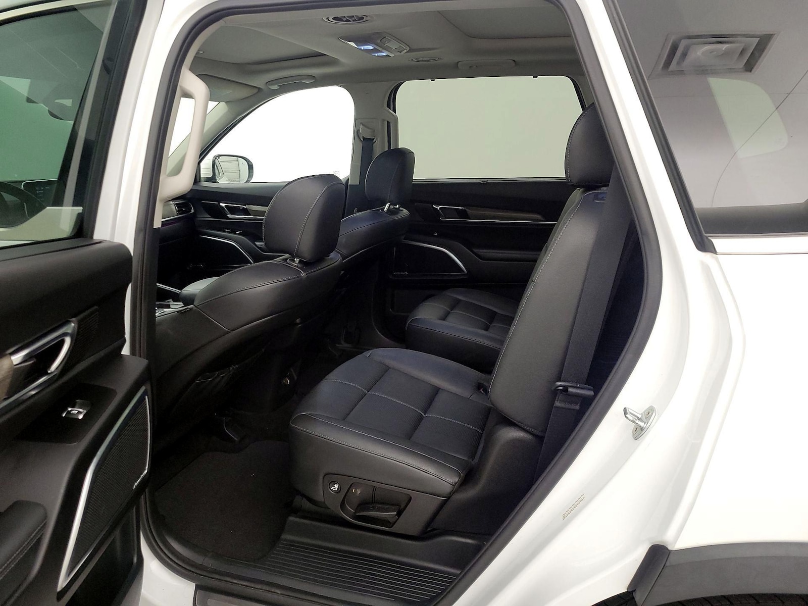 Rear Air Conditioning