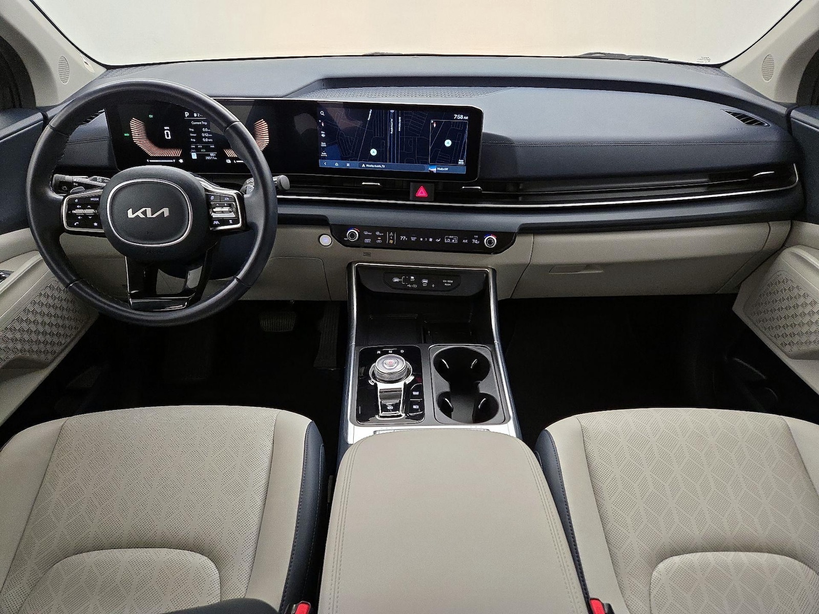 Apple CarPlay® & Android Auto™